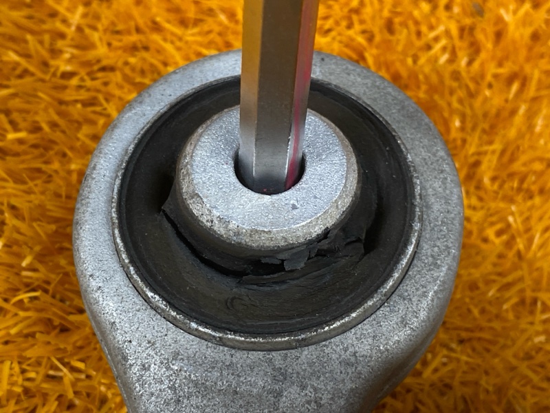 Рычаг подвески верхний, 1300 рублей, Красноярск