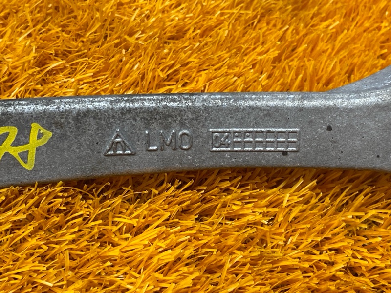 Рычаг подвески верхний, 1000 рублей, Красноярск