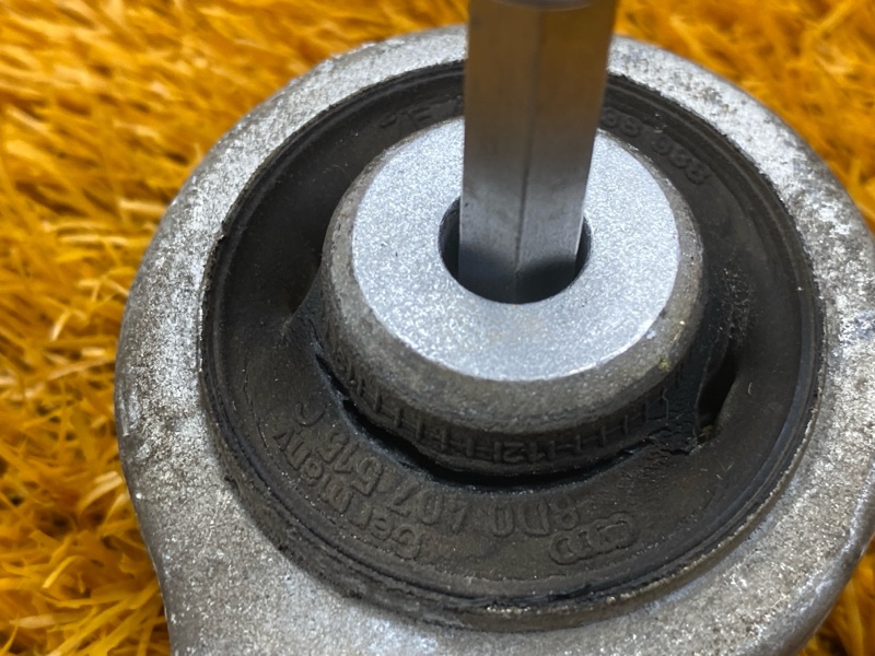 Рычаг подвески верхний, 1000 рублей, Красноярск