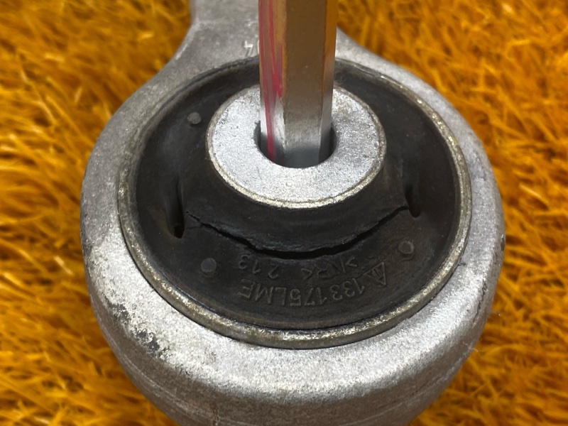 Рычаг подвески верхний, 1000 рублей, Красноярск