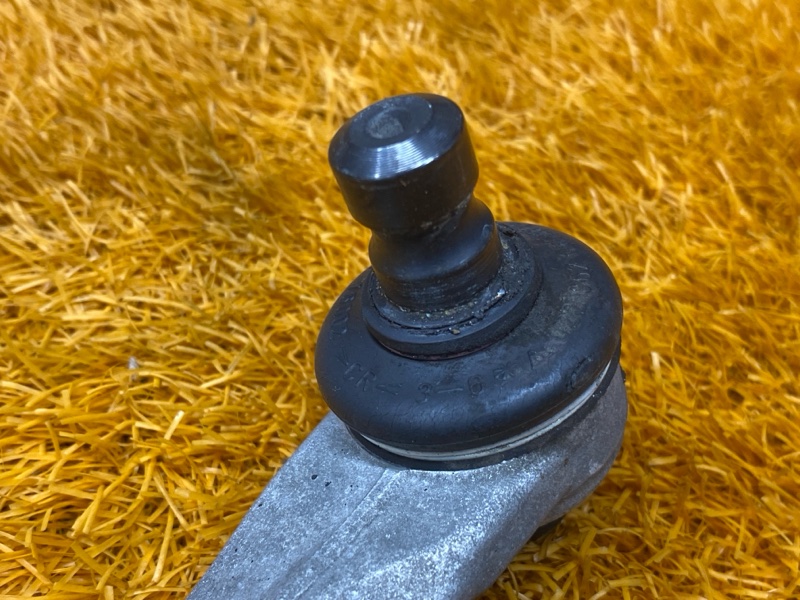 Рычаг подвески верхний, 1000 рублей, Красноярск