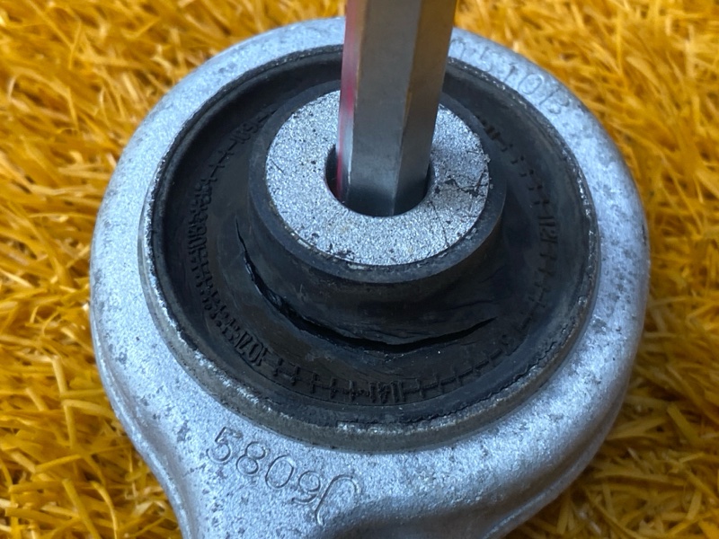 Рычаг подвески верхний, 800 рублей, Красноярск