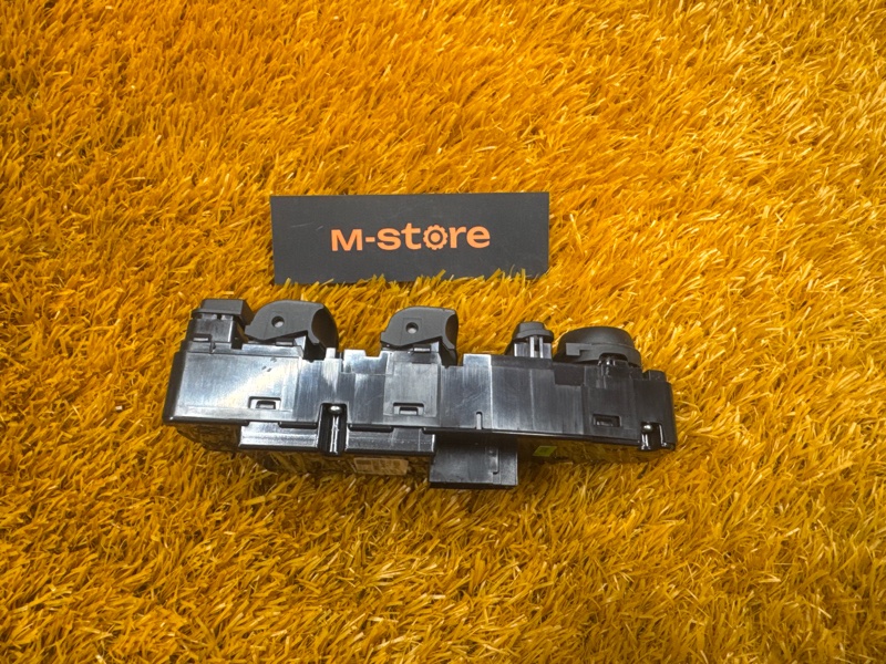 Блок управления стеклоподъемниками, 2000 рублей, Красноярск