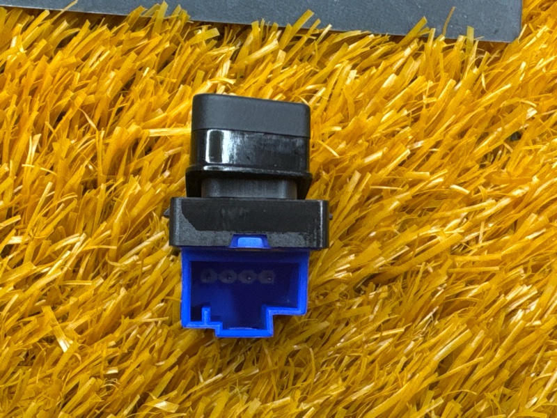 Кнопка центрального замка, 800 рублей, Красноярск