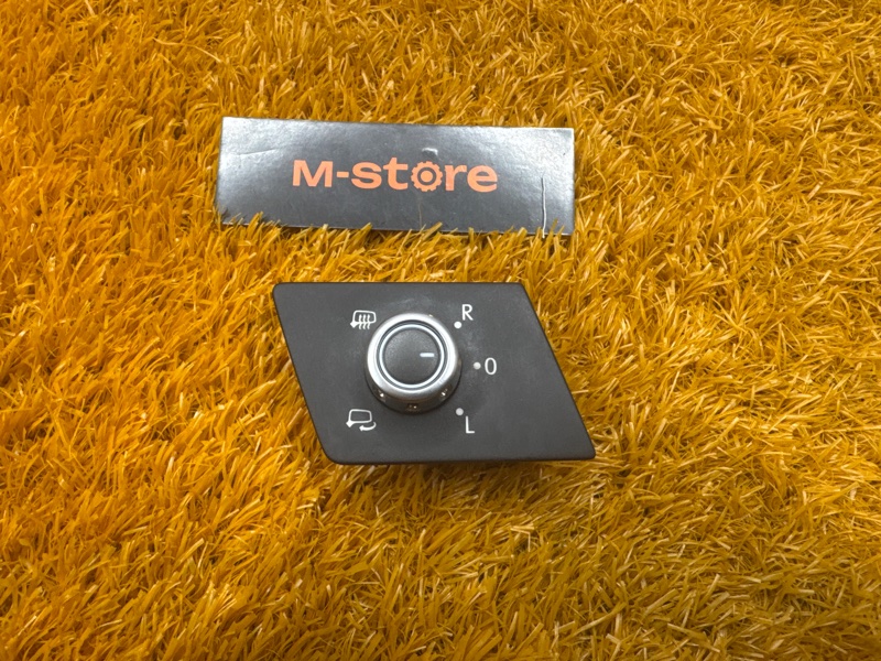 Кнопка регулировки зеркал, 1000 рублей, Красноярск