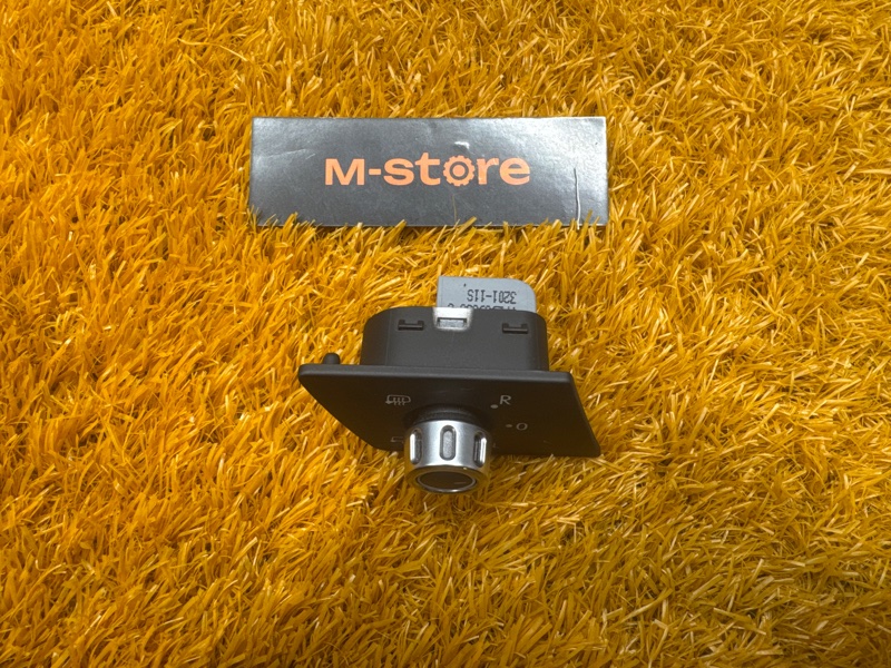 Кнопка регулировки зеркал, 1000 рублей, Красноярск