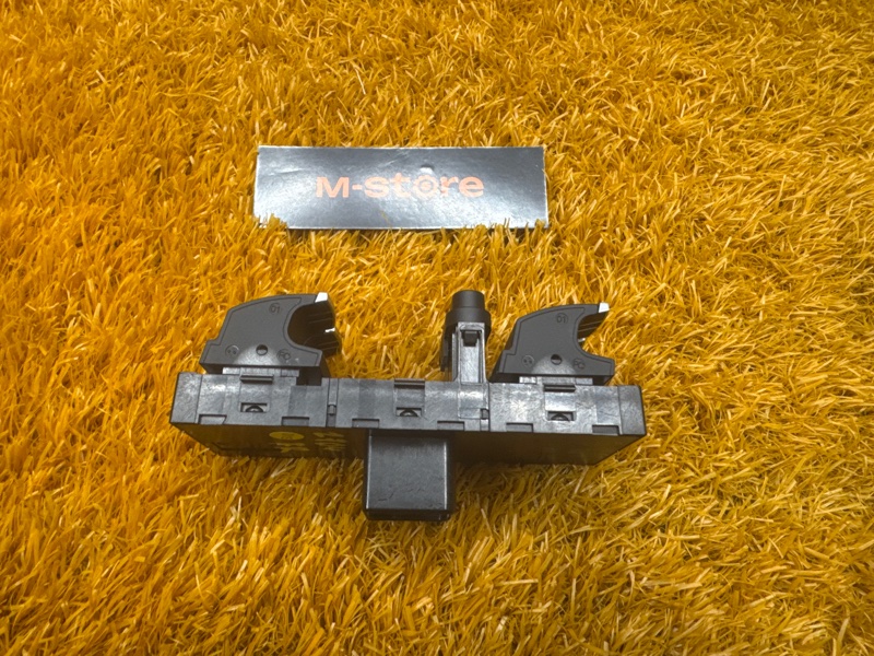 Блок управления стеклоподъемниками, 4000 рублей, Красноярск