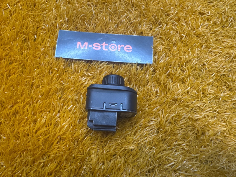 Кнопка регулировки зеркал, 500 рублей, Красноярск