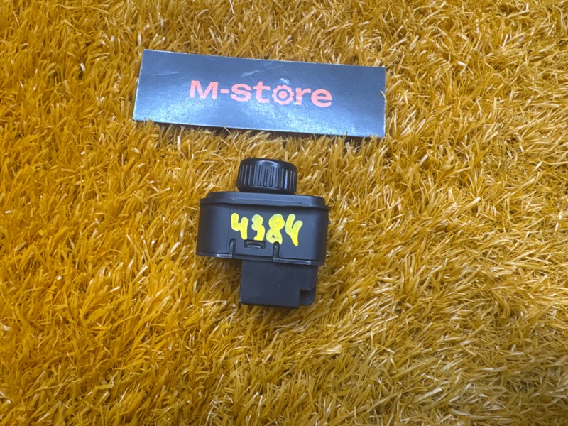 Кнопка регулировки зеркал, 500 рублей, Красноярск