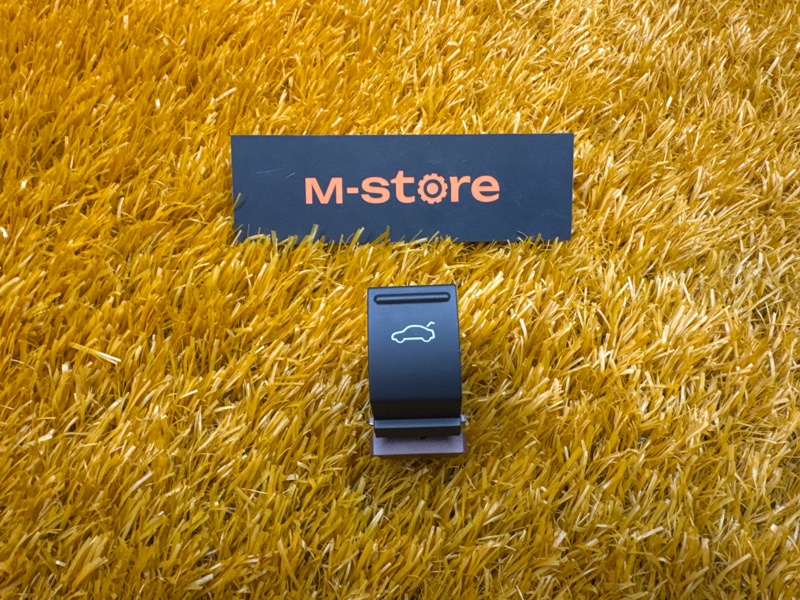 Кнопка открывания багажника, 800 рублей, Красноярск