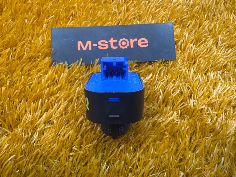 Кнопка регулировки зеркал, 700 рублей, Красноярск