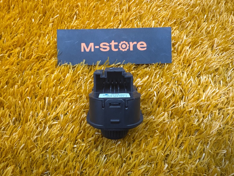 Кнопка регулировки зеркал, 500 рублей, Красноярск