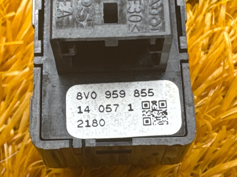 кнопка стеклоподъемника, 500 рублей, Красноярск