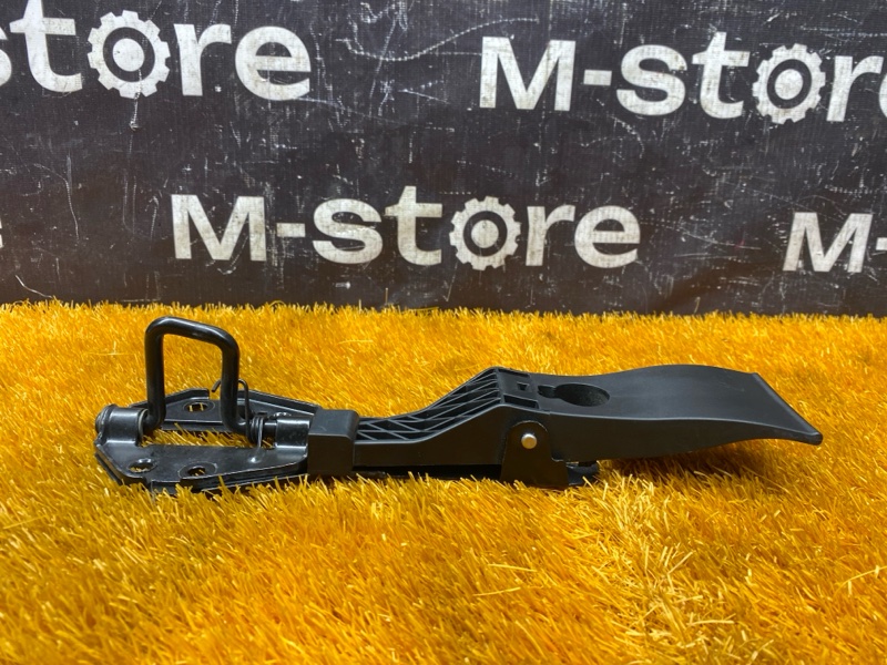 замок капота, 2000 рублей, Красноярск