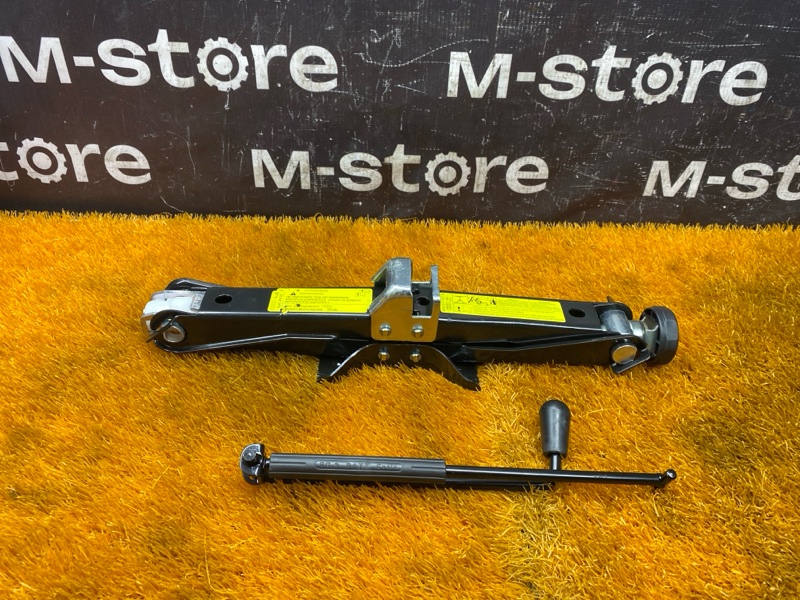 домкрат, 2500 рублей, Красноярск