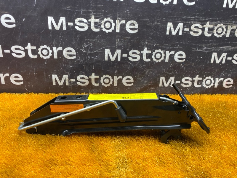 домкрат, 3500 рублей, Красноярск