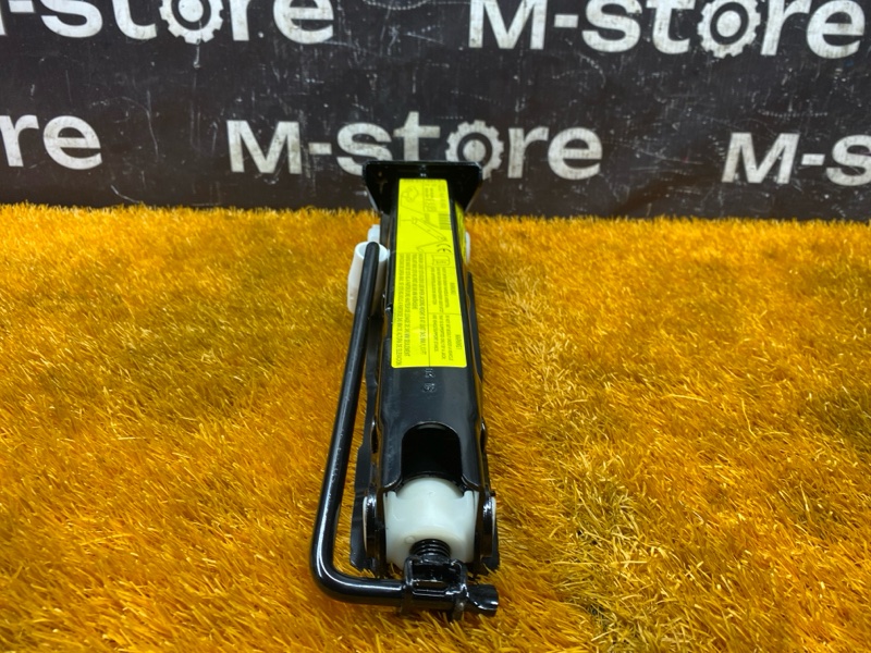 домкрат, 3500 рублей, Красноярск