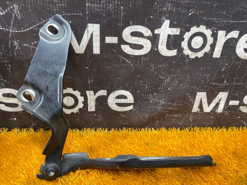 петля капота, 4000 рублей, Красноярск