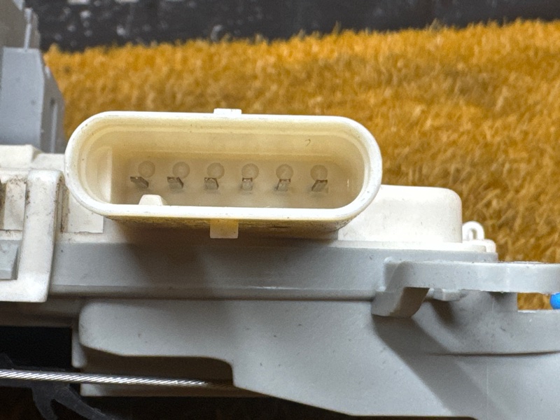 замок двери, 1000 рублей, Красноярск