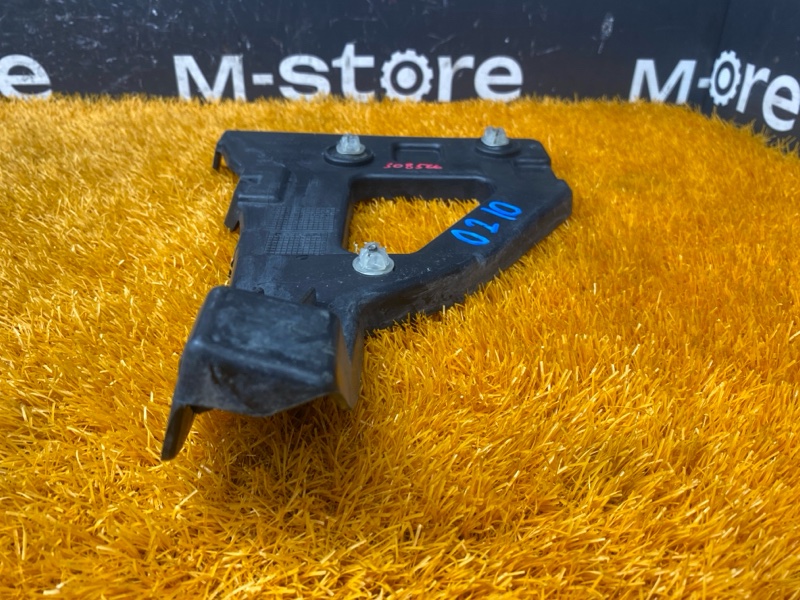 крепление бампера, 2000 рублей, Красноярск