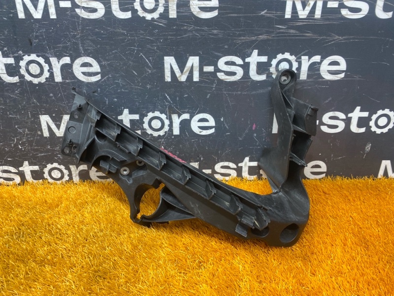 кронштейн фары, 5000 рублей, Красноярск