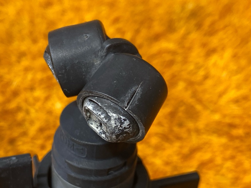 Форсунка омывателя фары, 2000 рублей, Красноярск