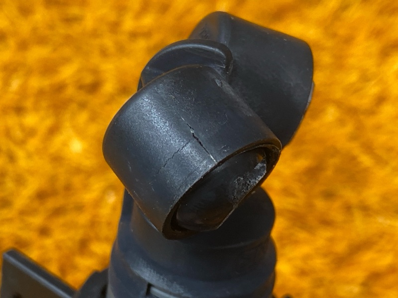 Форсунка омывателя фары, 2000 рублей, Красноярск