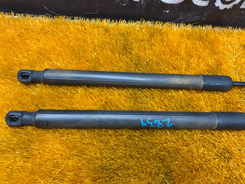 амортизатор багажника, 1000 рублей, Красноярск