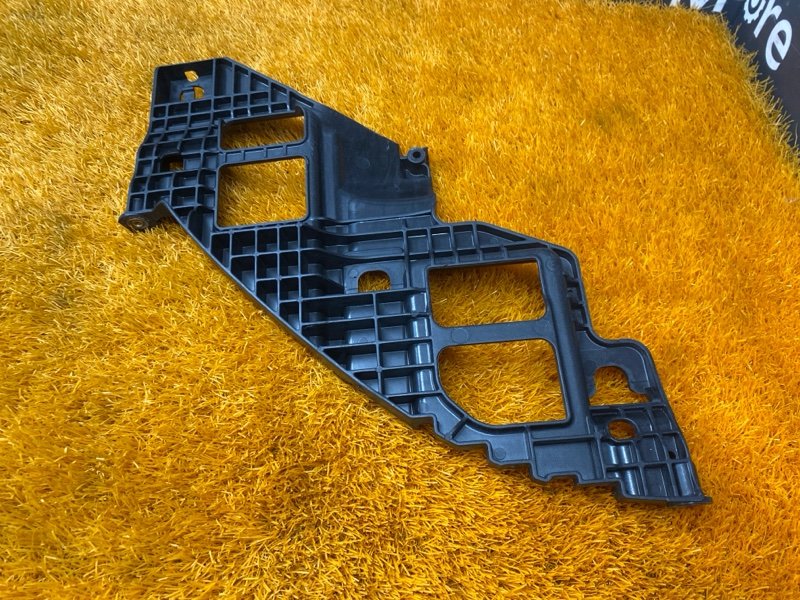 кронштейн фары, 1000 рублей, Красноярск