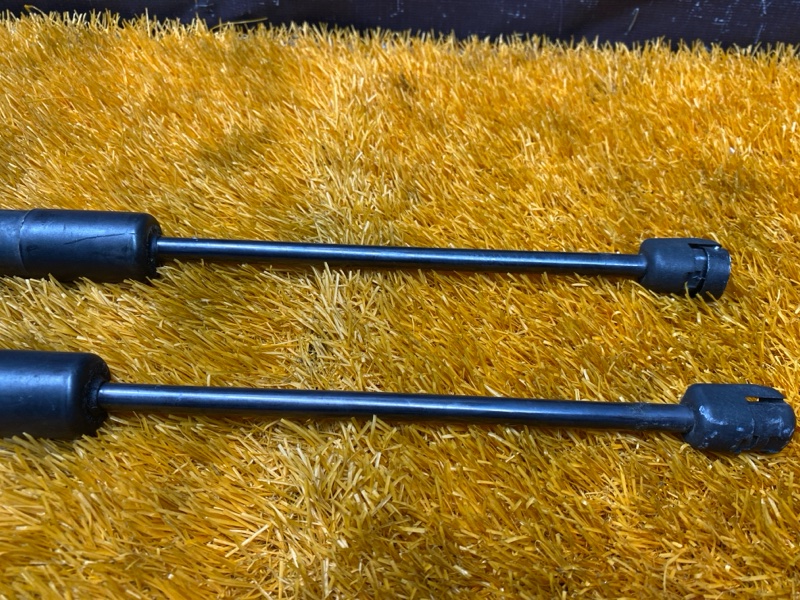 амортизатор багажника, 1000 рублей, Красноярск