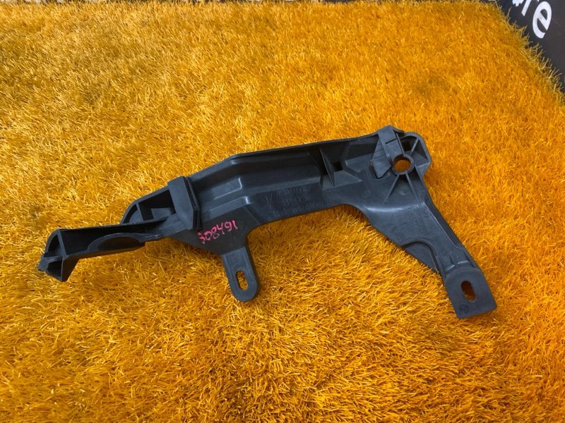 крепление бампера, 1200 рублей, Красноярск