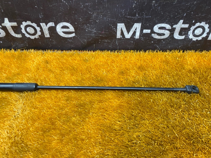 амортизатор капота, 1000 рублей, Красноярск