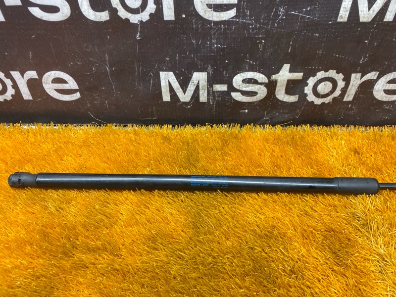 амортизатор капота, 1000 рублей, Красноярск