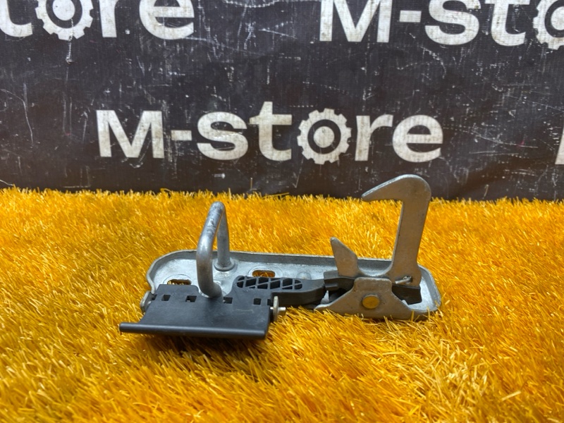 замок капота, 1000 рублей, Красноярск