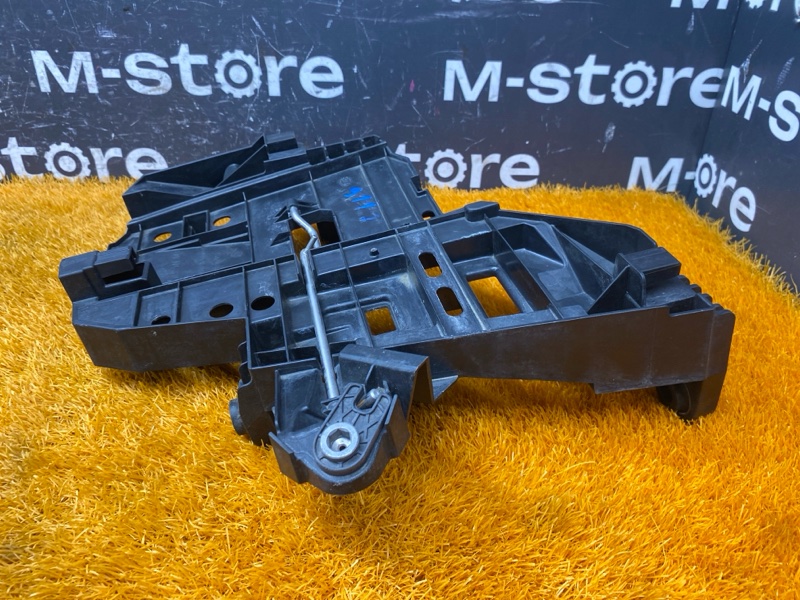 кронштейн фары, 6000 рублей, Красноярск