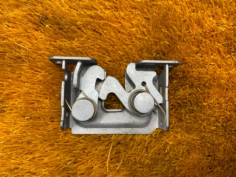 замок капота, 500 рублей, Красноярск