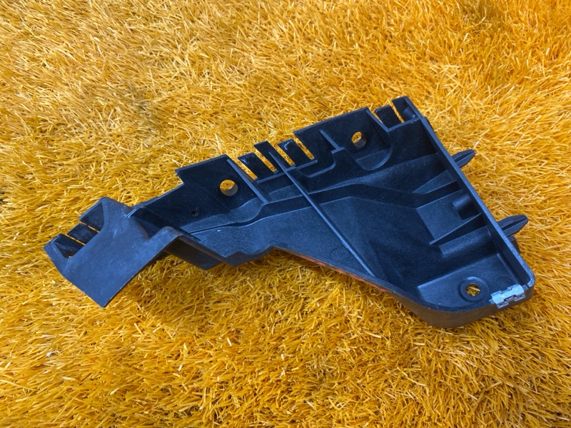 крепление бампера, 1800 рублей, Красноярск