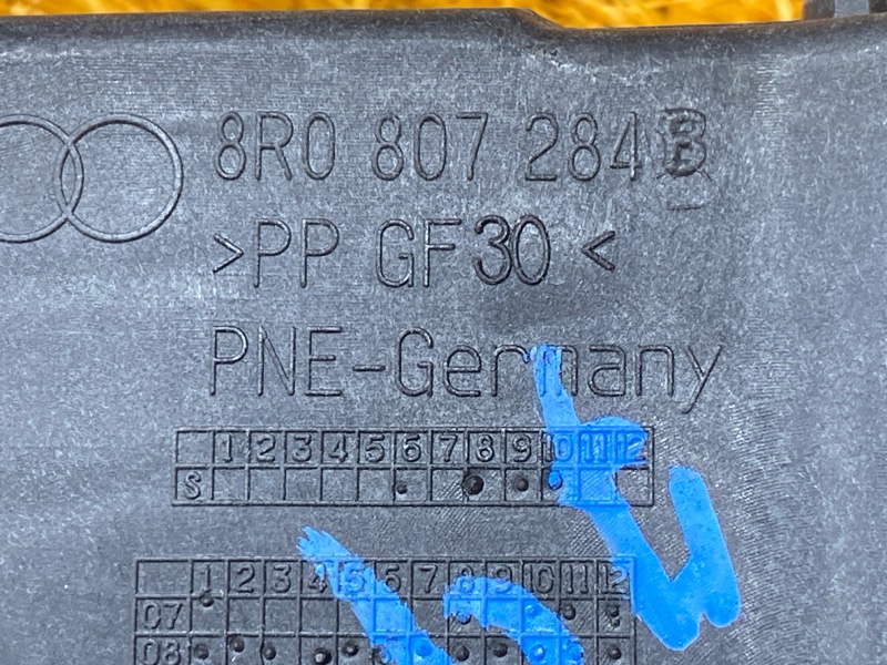 крепление бампера, 1800 рублей, Красноярск