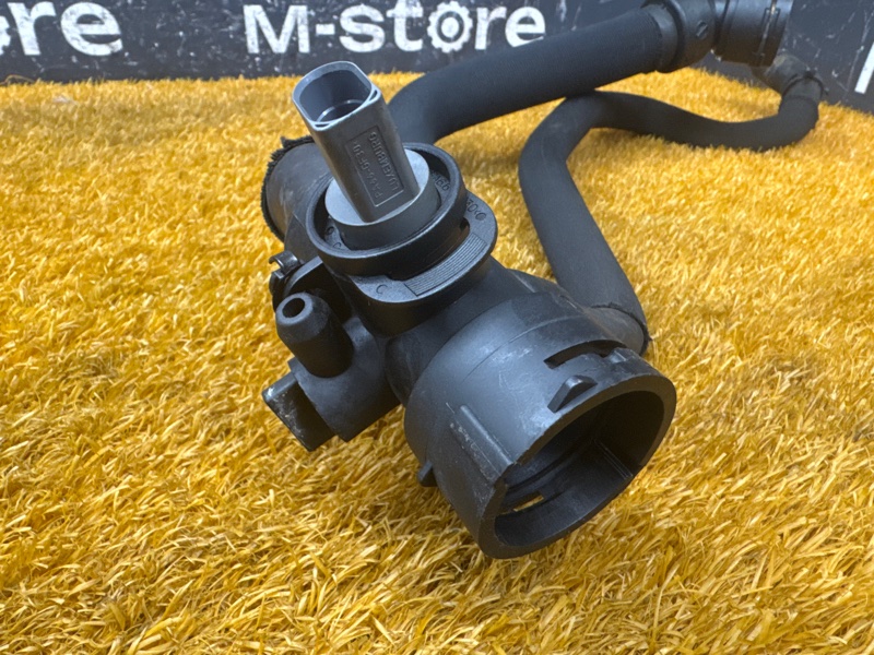 Патрубок радиатора нижний, 2000 рублей, Красноярск