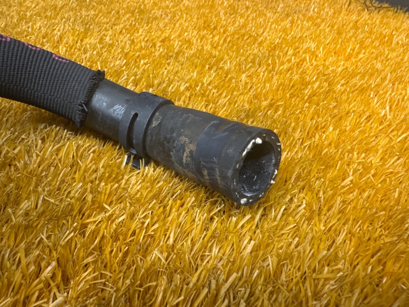 Патрубок радиатора нижний, 2000 рублей, Красноярск