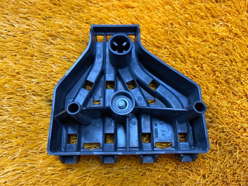 Кронштейн проводки, 500 рублей, Красноярск