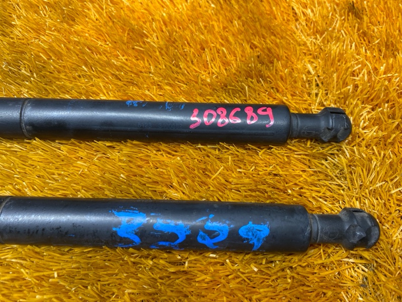 амортизатор капота, 900 рублей, Красноярск