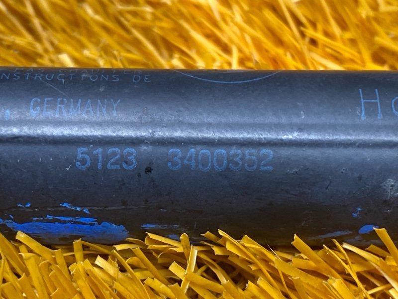 амортизатор капота, 900 рублей, Красноярск