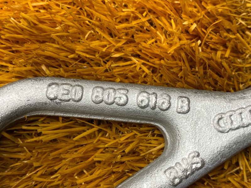 Крюк буксировочный, 800 рублей, Красноярск