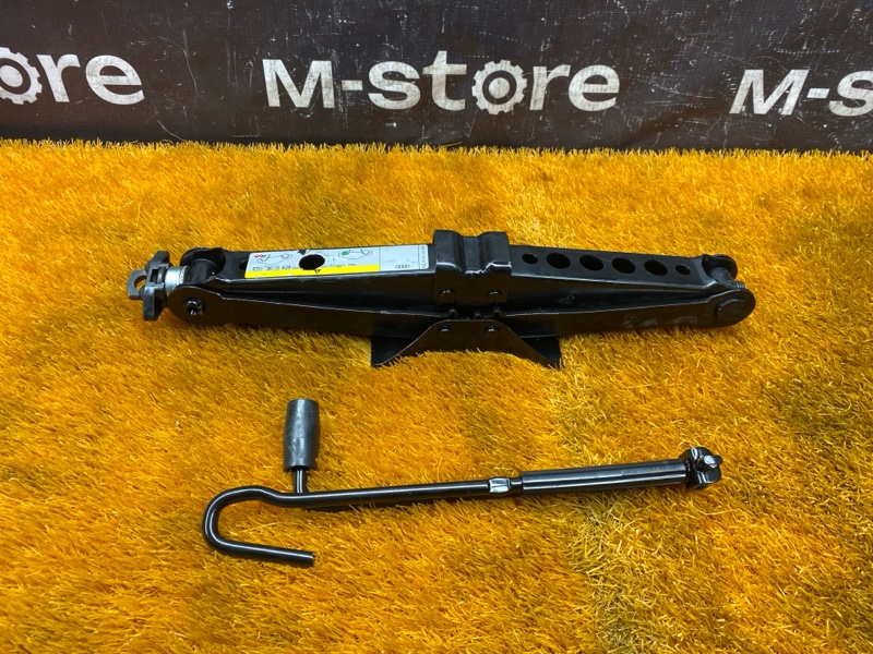 домкрат, 3000 рублей, Красноярск