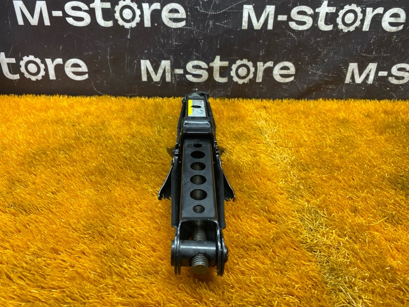 домкрат, 3000 рублей, Красноярск