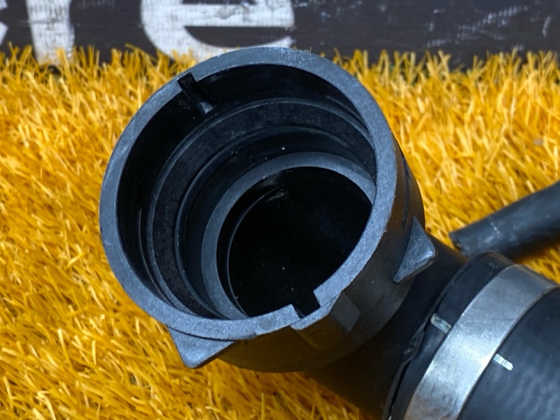 Патрубок радиатора верхний, 4000 рублей, Красноярск