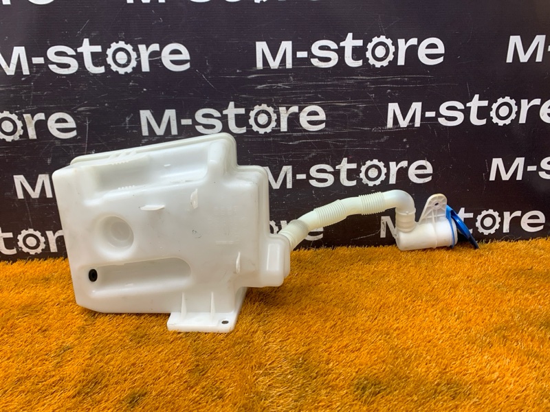 Бачок омывателя, 1000 рублей, Красноярск