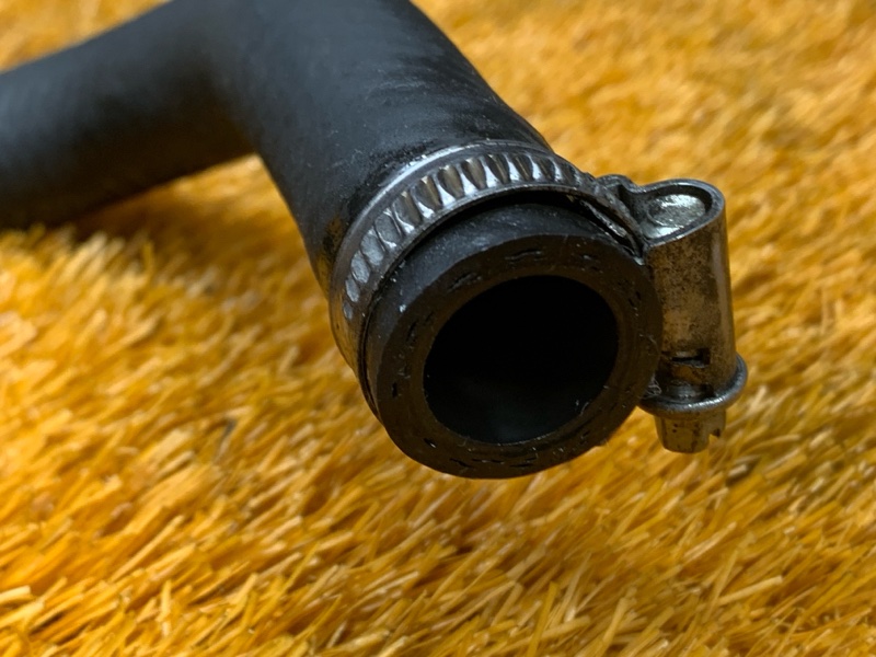 Патрубок бачка гур, 1500 рублей, Красноярск