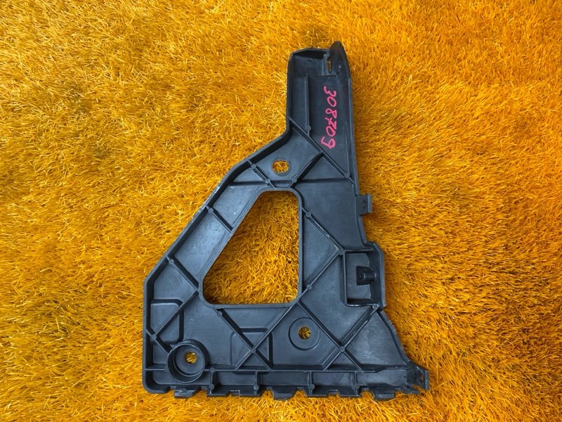 крепление бампера, 2000 рублей, Красноярск